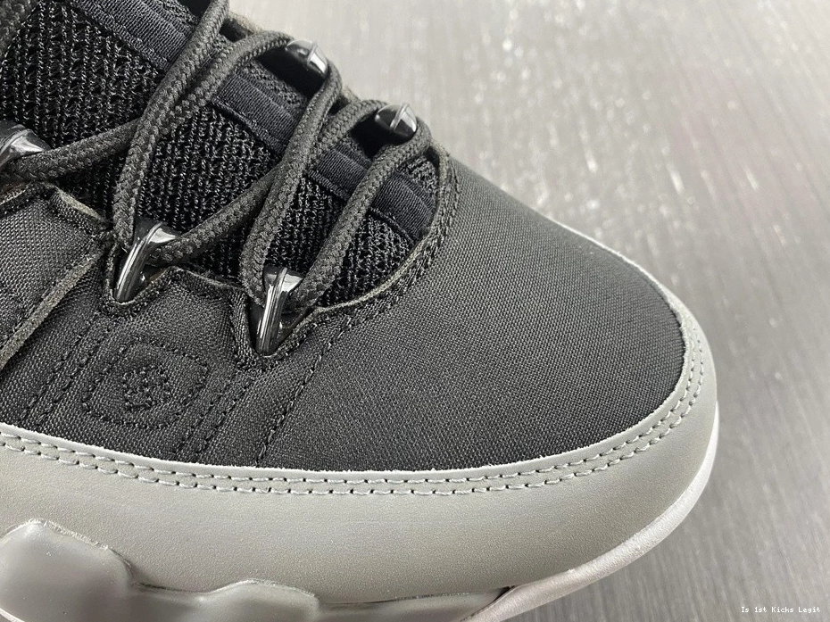 Grey - CT8019-060 Particle Jordan 9 Retro 1120